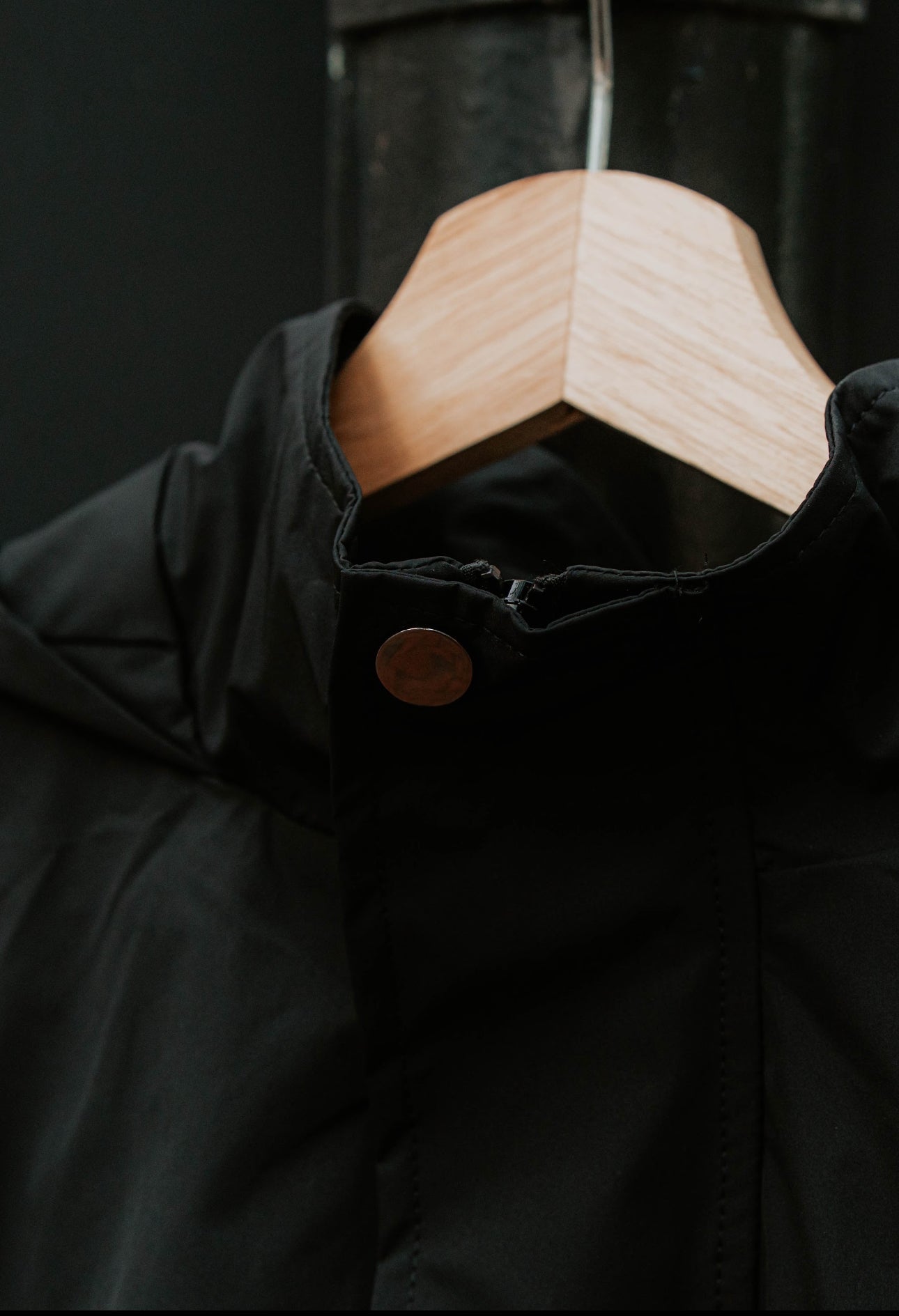 Throwback Storm Jacket - Black